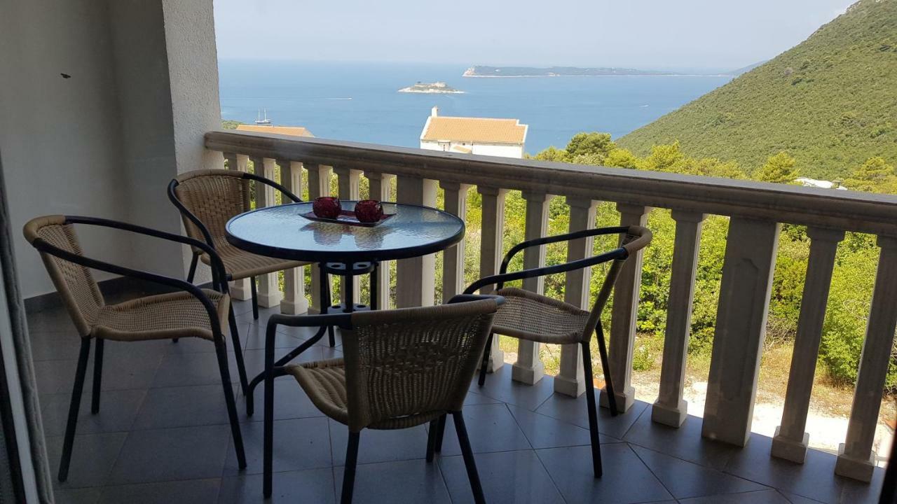 Apartmani Lazarevic Luštica Kültér fotó