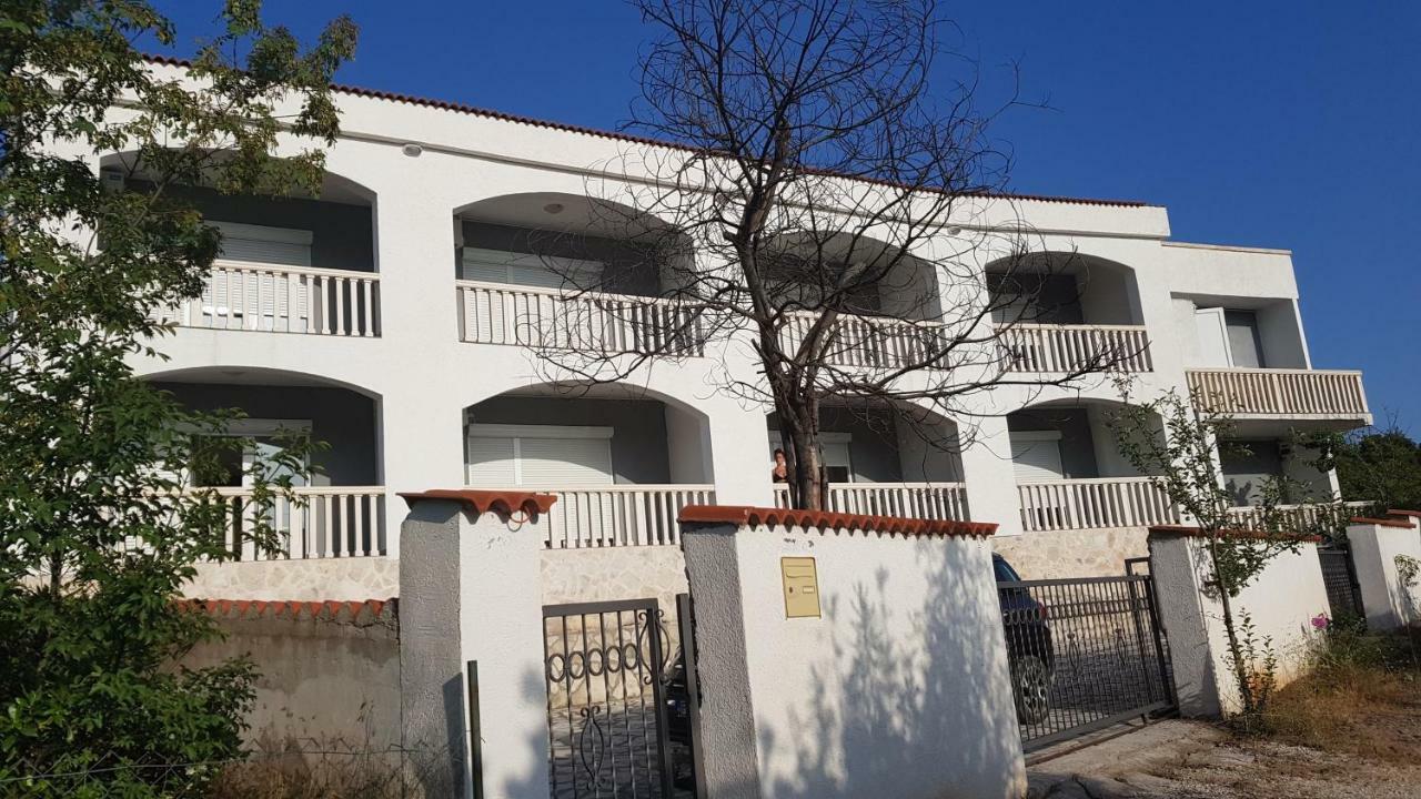 Apartmani Lazarevic Luštica Kültér fotó